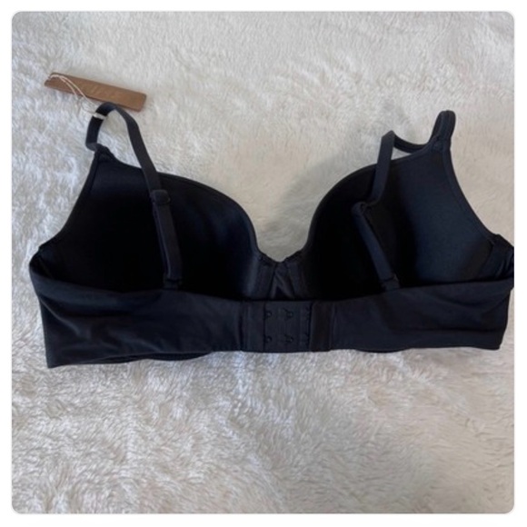 SKIMS Fits Everybody T-shirt Bra 34C onyx NWT - Picture 3 of 6